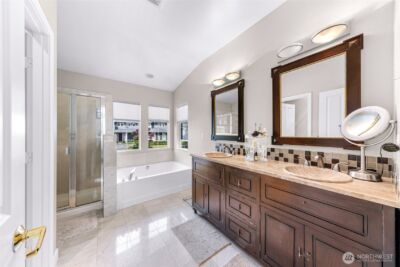 23977 SE 10th Street , Sammamish, WA 98075-8134 - Photo 15