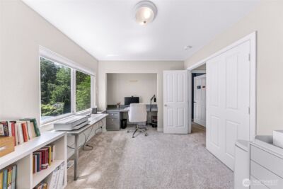 23977 SE 10th Street , Sammamish, WA 98075-8134 - Photo 16
