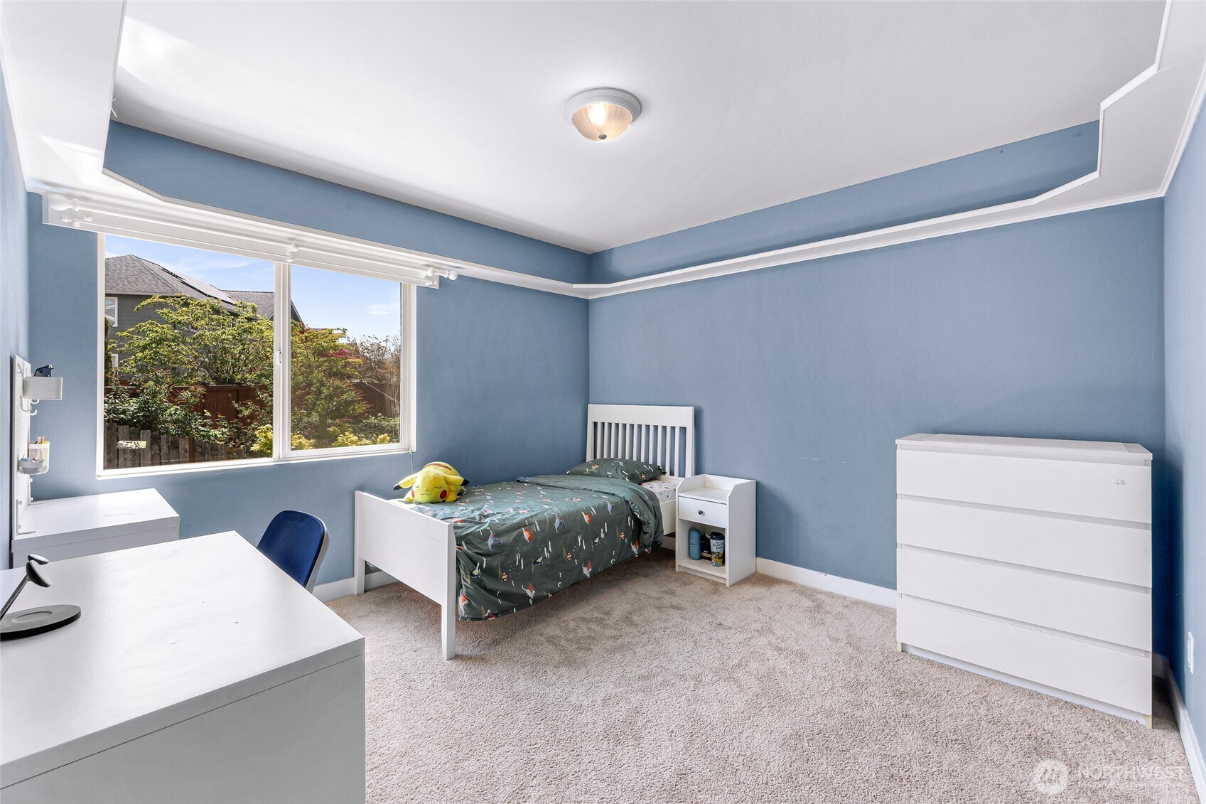23977 SE 10th Street , Sammamish, WA 98075-8134