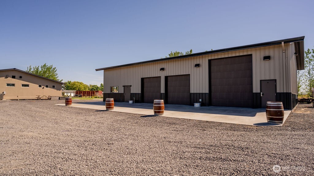 3962 Road F NE, Moses Lake, WA 98837