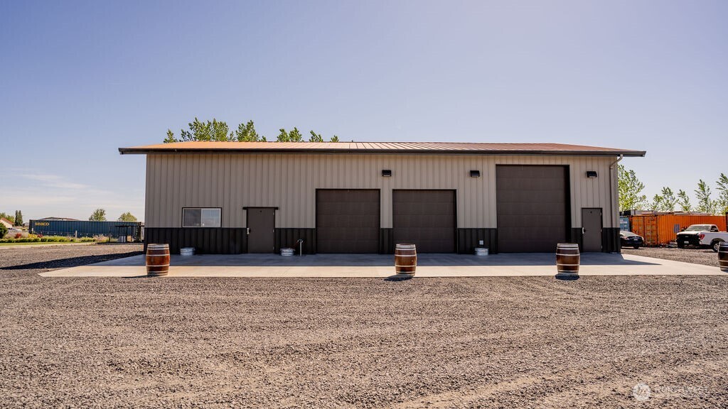 3962 Road F NE, Moses Lake, WA 98837
