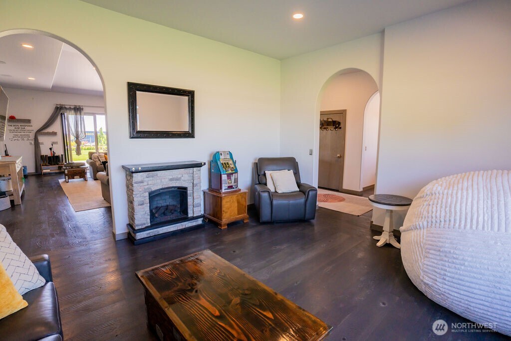 3962 Road F NE, Moses Lake, WA 98837