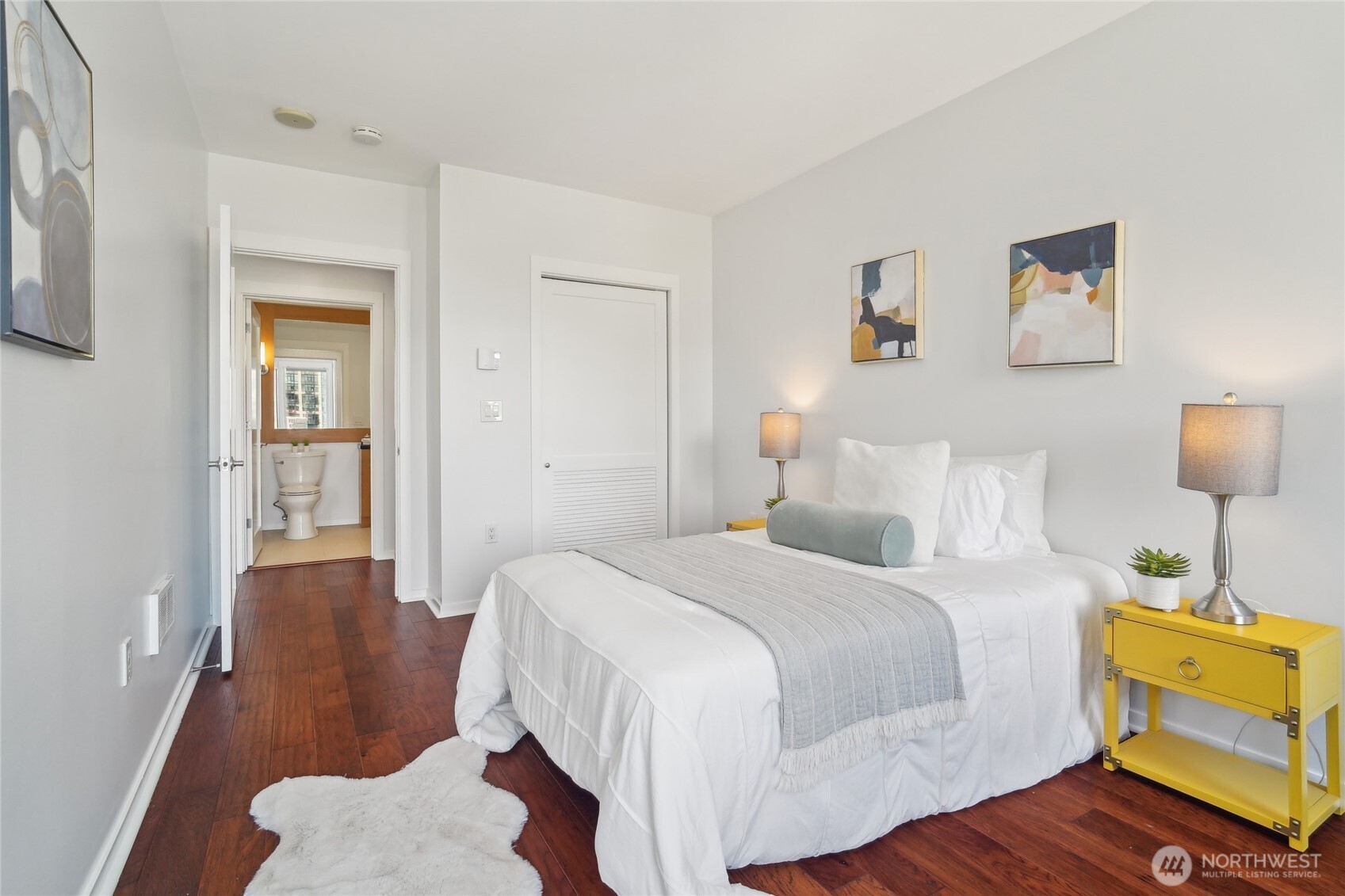 2721 1st Avenue #906, Seattle, WA 98121
