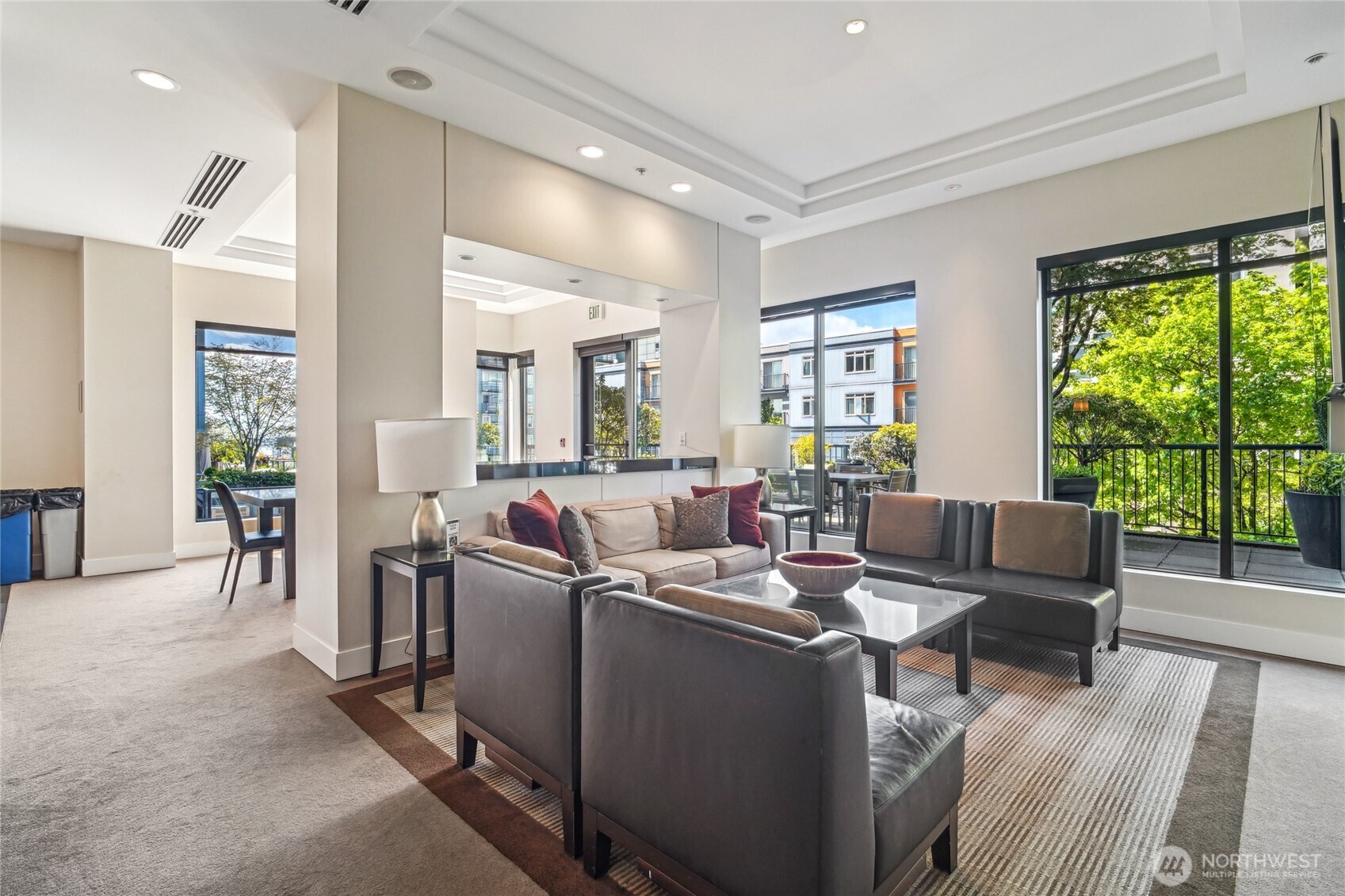 2721 1st Avenue #906, Seattle, WA 98121