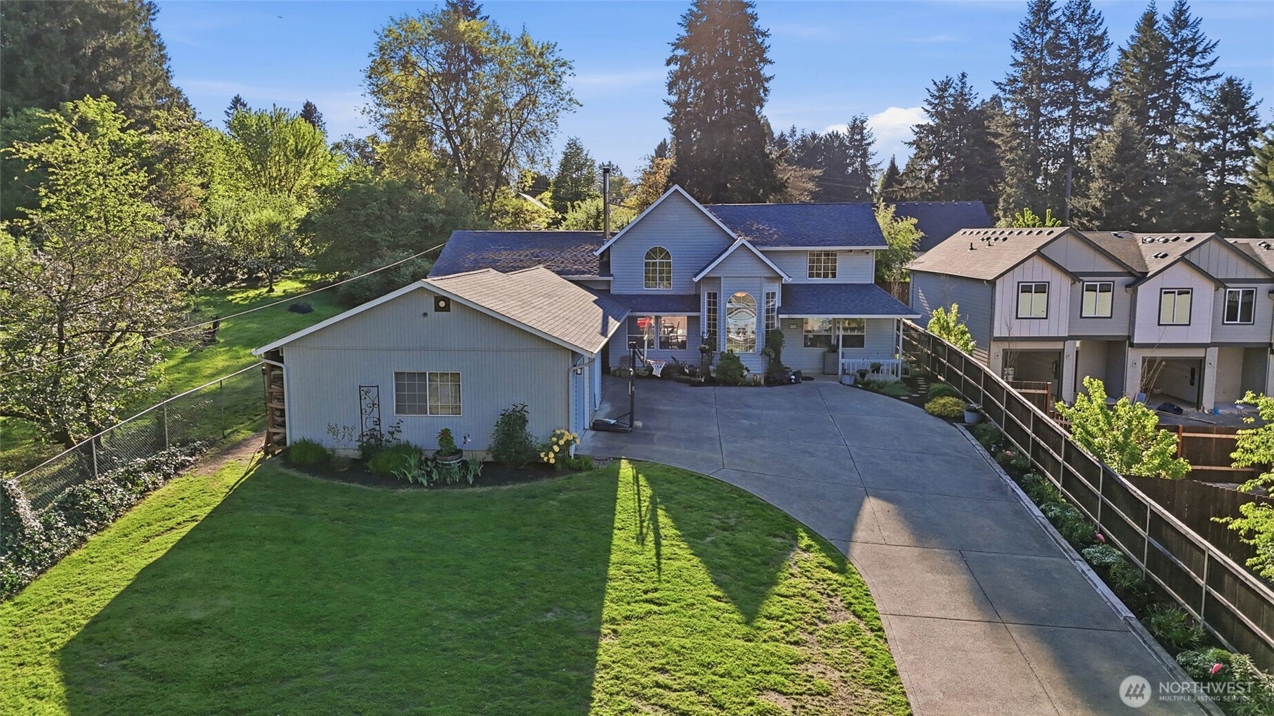 4714 NW Division Avenue , Vancouver, WA 98663