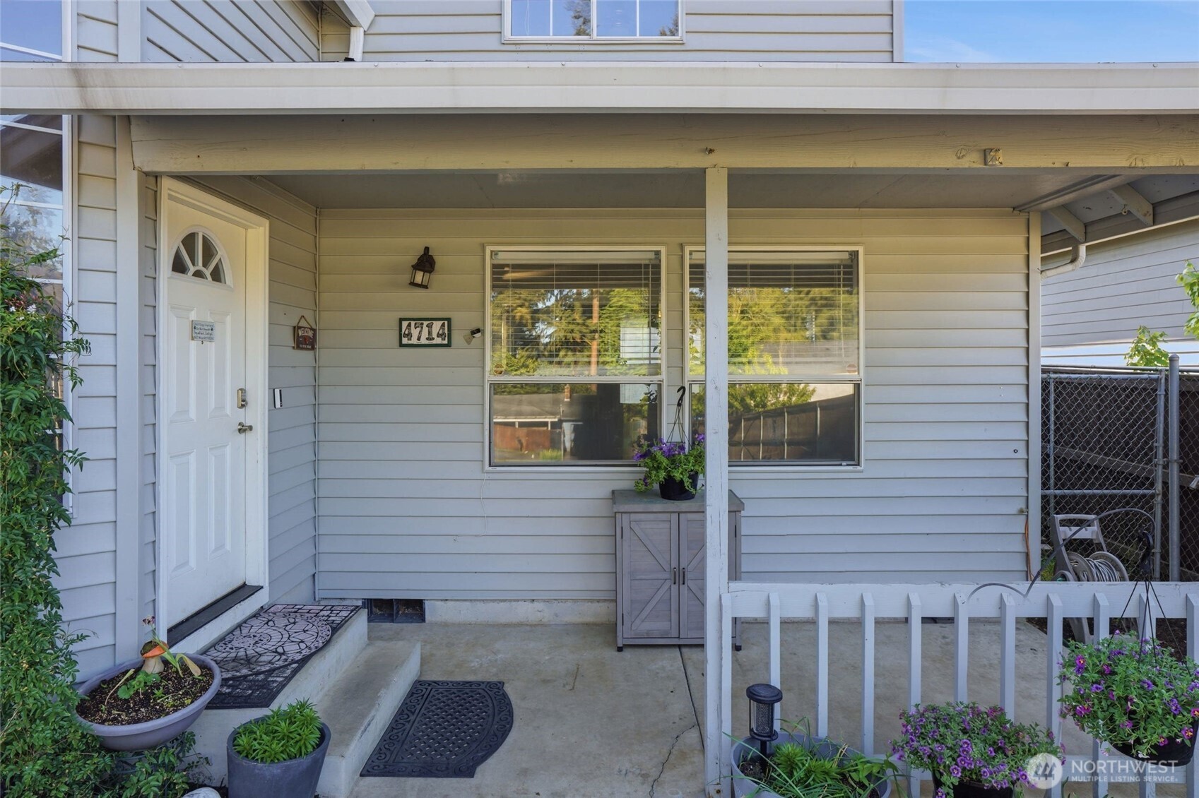 4714 NW Division Avenue , Vancouver, WA 98663