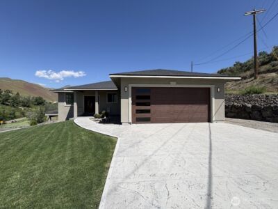 1515 American Fruit Road , Wenatchee, WA 98801 - Photo 3