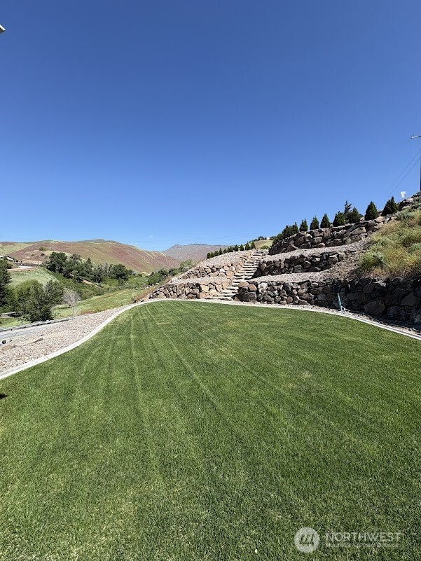 1515 American Fruit Road , Wenatchee, WA 98801