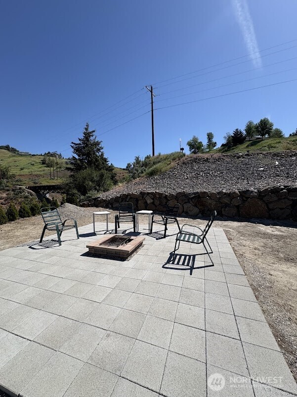 1515 American Fruit Road , Wenatchee, WA 98801