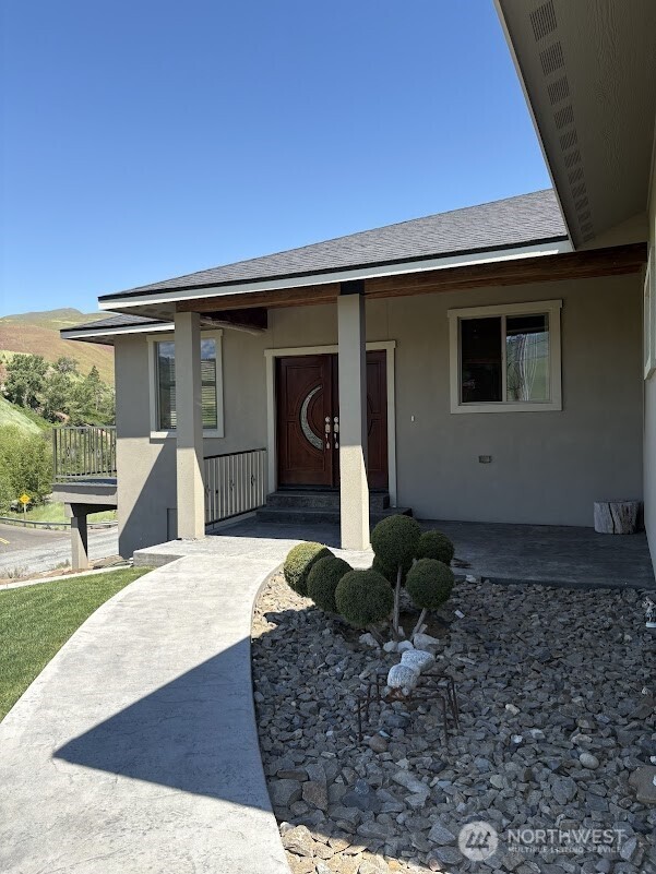 1515 American Fruit Road , Wenatchee, WA 98801