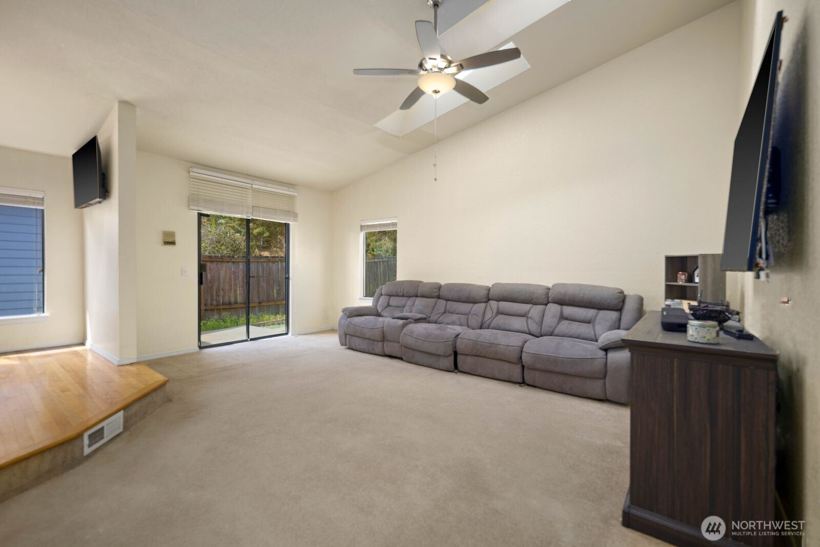 4101 Browns Point Boulevard NE, Tacoma, WA 98422
