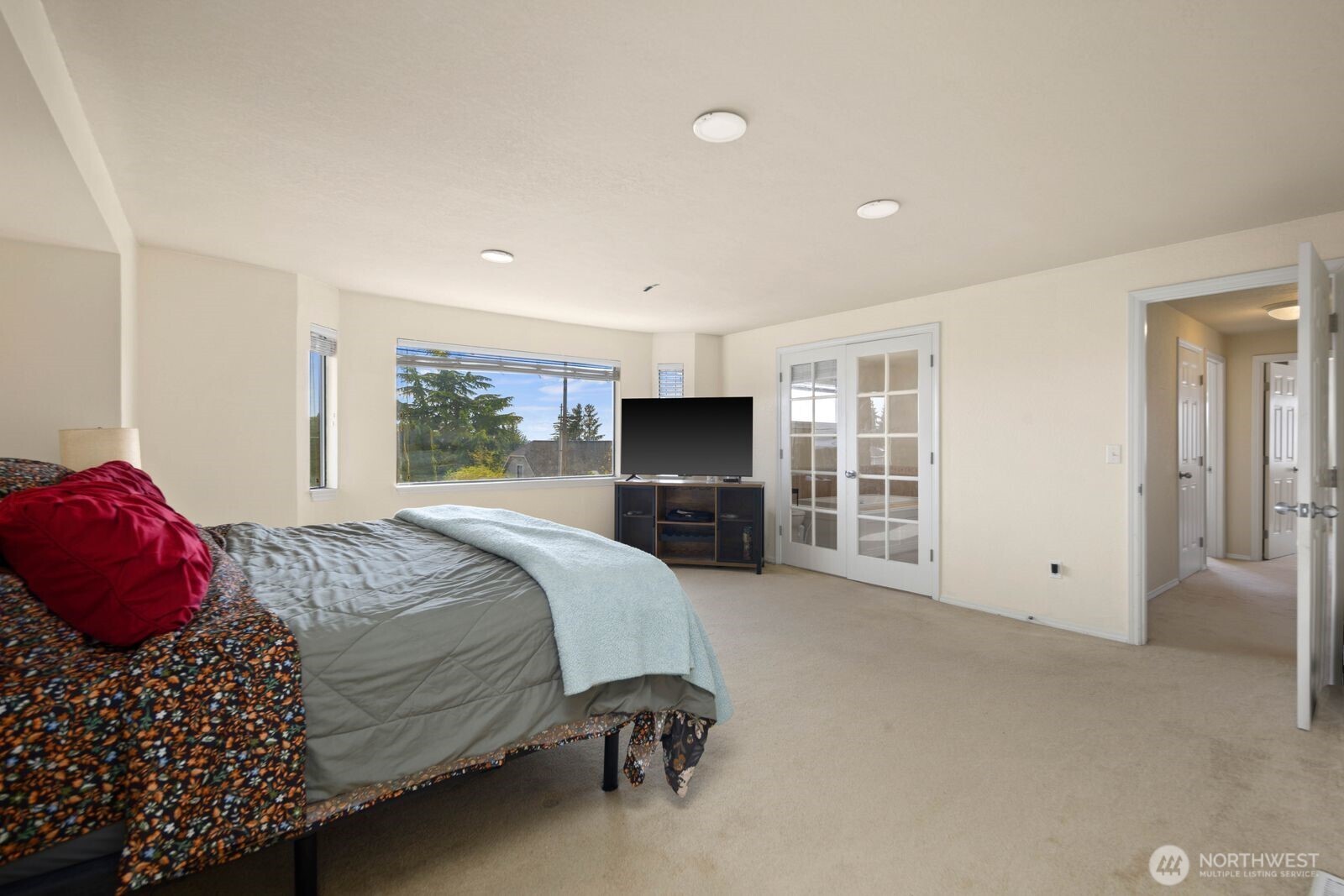 4101 Browns Point Boulevard NE, Tacoma, WA 98422