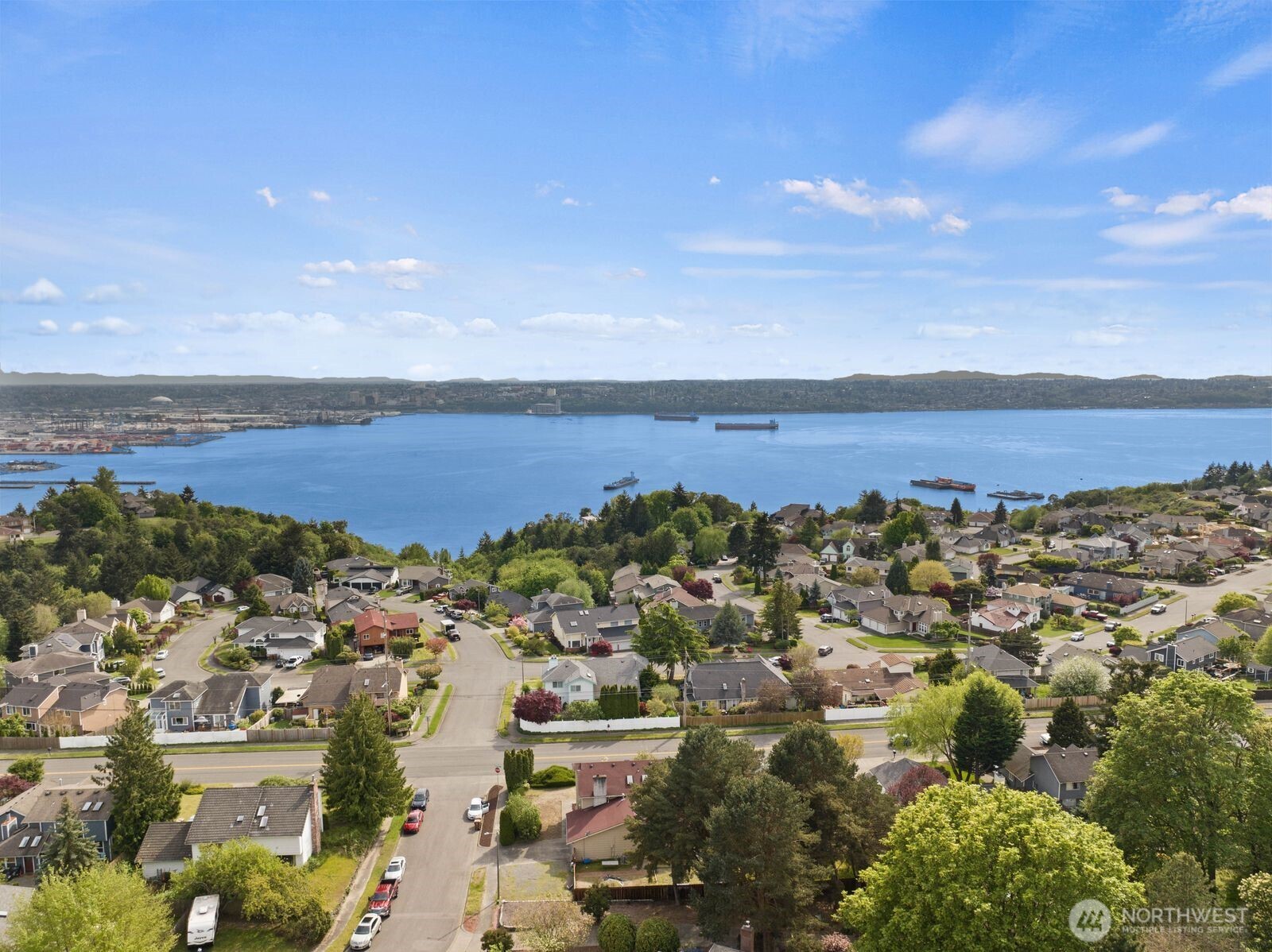 4101 Browns Point Boulevard NE, Tacoma, WA 98422