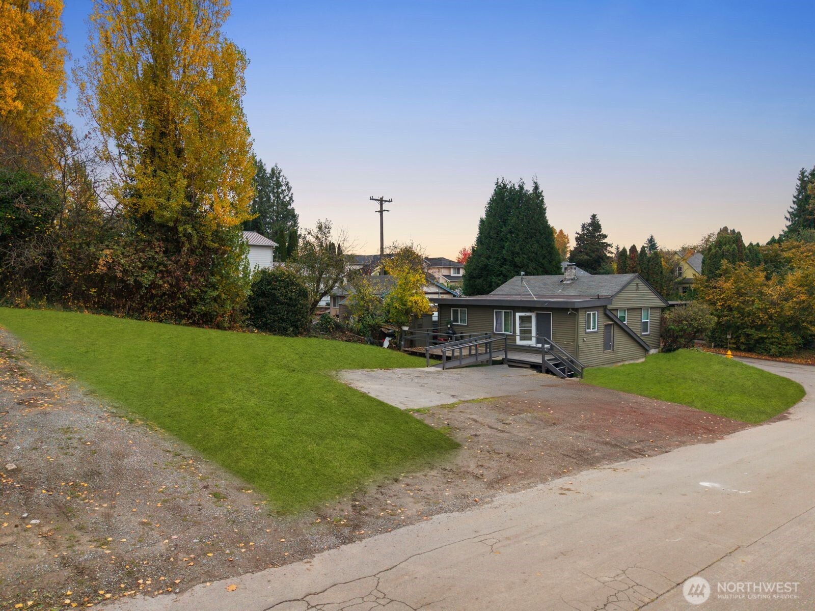 702 S Director Street , Seattle, WA 98108