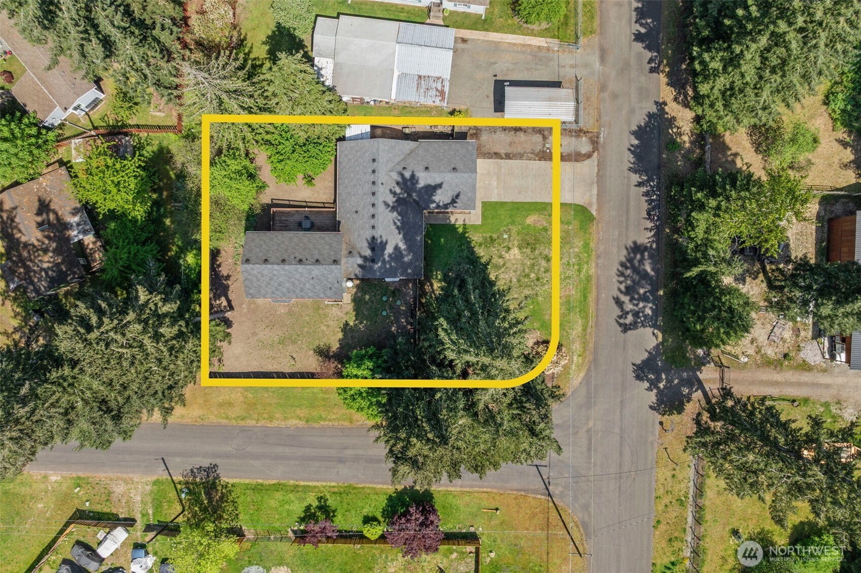25418 52nd Avenue E, Graham, WA 98338