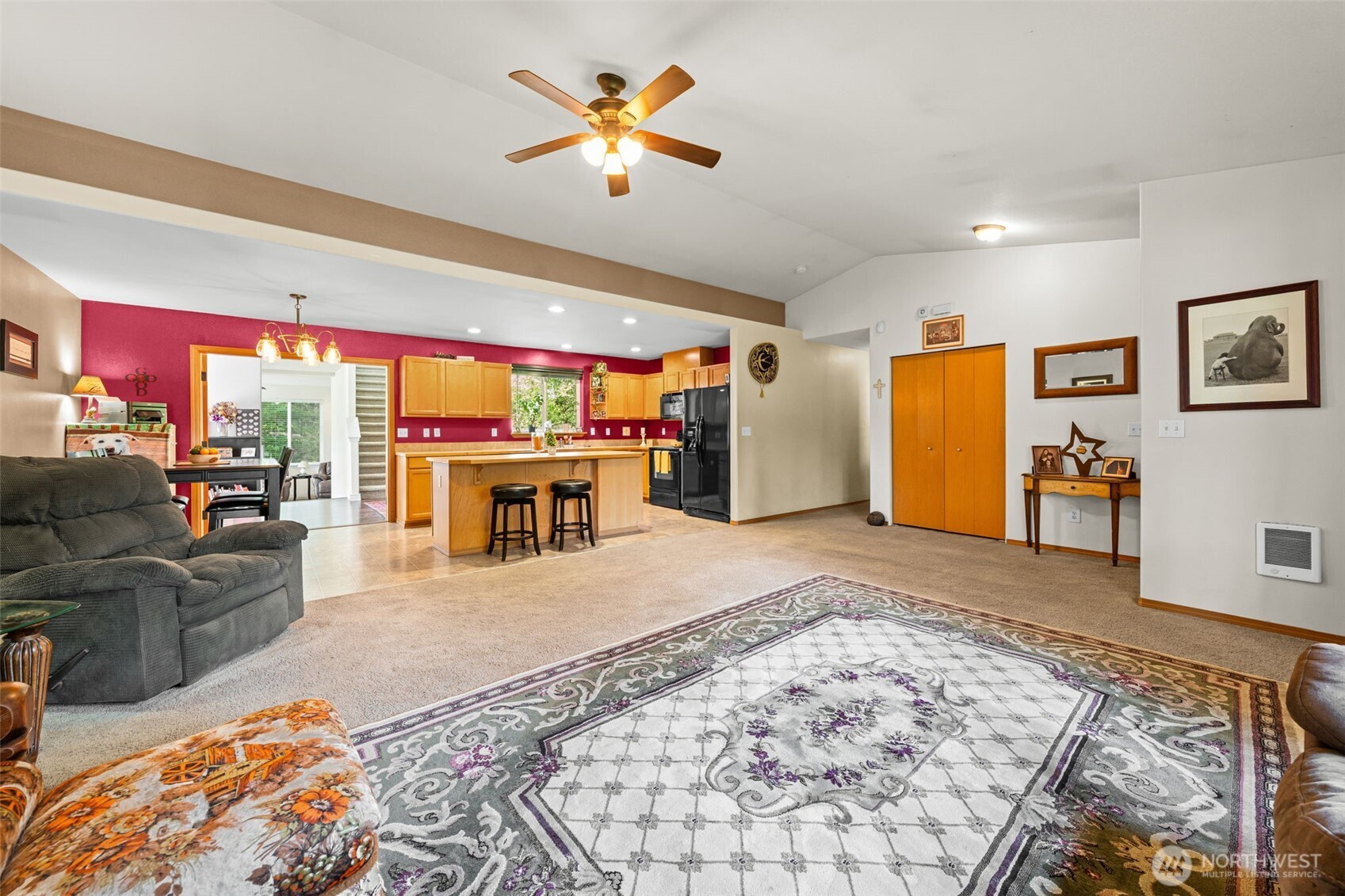 25418 52nd Avenue E, Graham, WA 98338