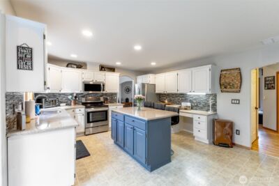 20315 91st Street Ct E, Bonney Lake, WA 98391 - Photo 11