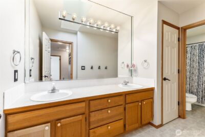 20315 91st Street Ct E, Bonney Lake, WA 98391 - Photo 19