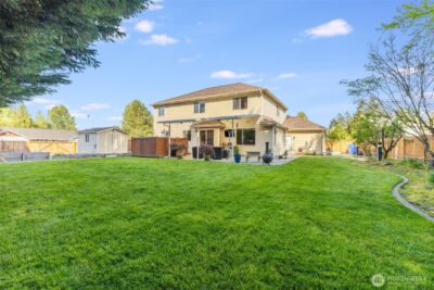 20315 91st Street Ct E, Bonney Lake, WA 98391 - Photo 36