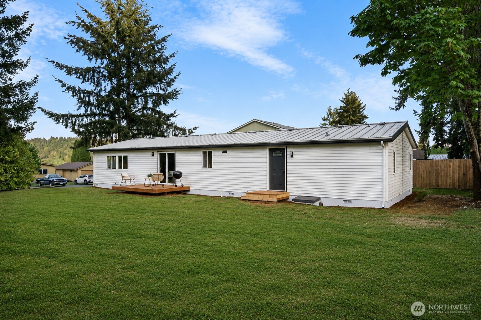 14306 Greenbelt Drive E, Bonney Lake, WA 98391