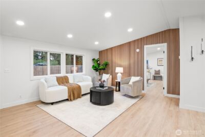 14306 Greenbelt Drive E, Bonney Lake, WA 98391 - Photo 10