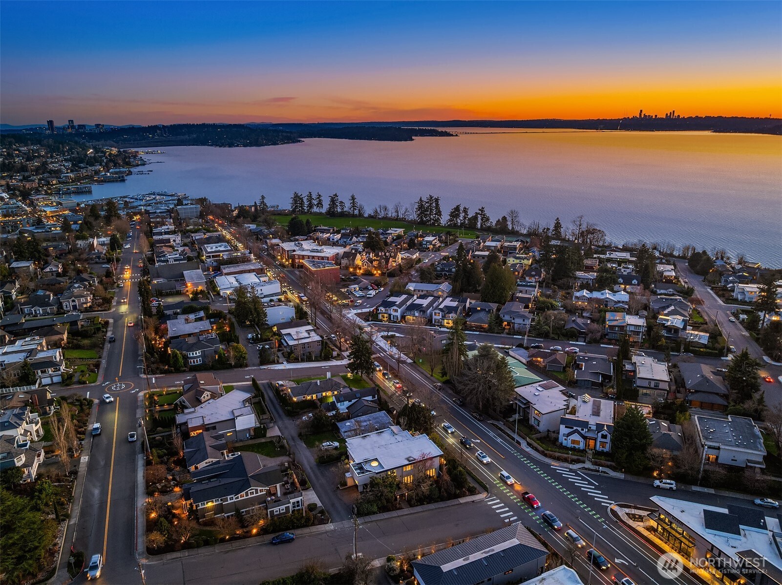7 10th Avenue , Kirkland, WA 98033