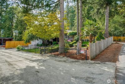 22005 SE 295th Place , Black Diamond, WA 98010 - Photo 17