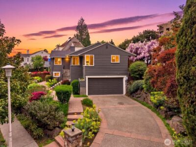 4565 E Laurel Drive NE, Seattle, WA 98105-3838