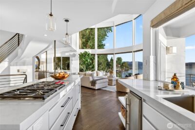 2007 E Lake Sammamish Parkway NE, Sammamish, WA 98074 - Photo 12