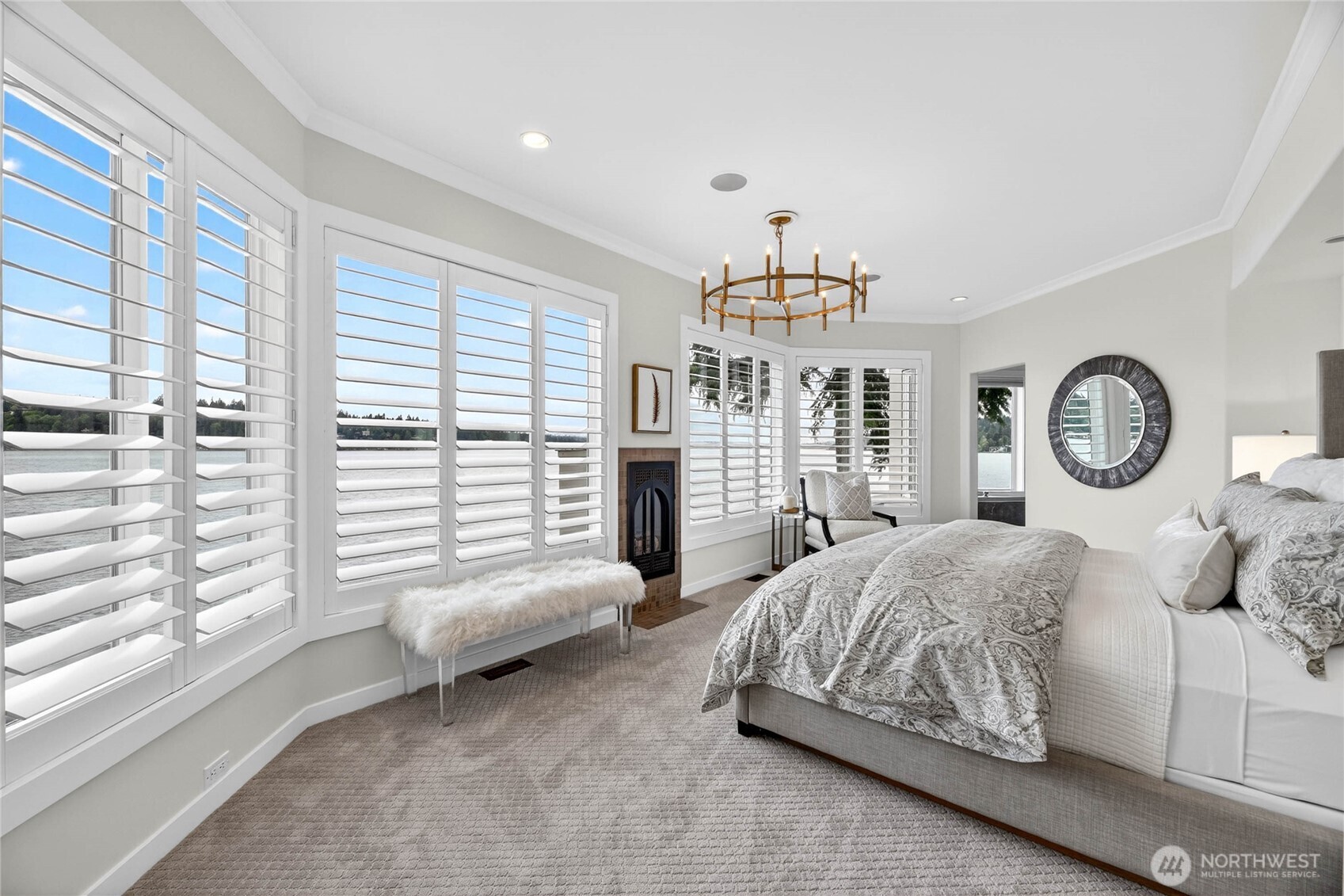 2007 E Lake Sammamish Parkway NE, Sammamish, WA 98074
