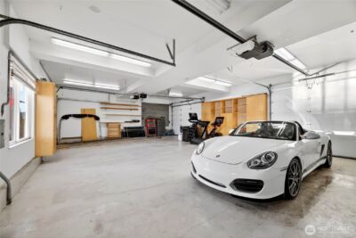 2007 E Lake Sammamish Parkway NE, Sammamish, WA 98074 - Photo 27