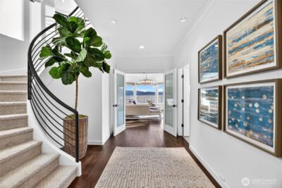 2007 E Lake Sammamish Parkway NE, Sammamish, WA 98074 - Photo 3