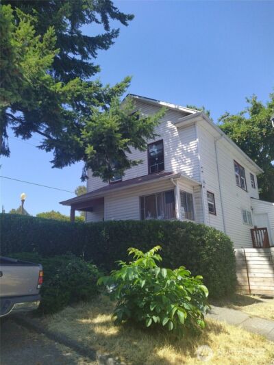 617 S 17th Street , Tacoma, WA 98504 - Photo 2