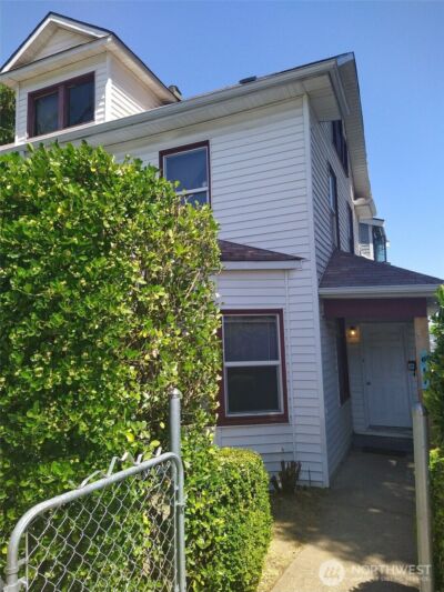 617 S 17th Street , Tacoma, WA 98504 - Photo 3