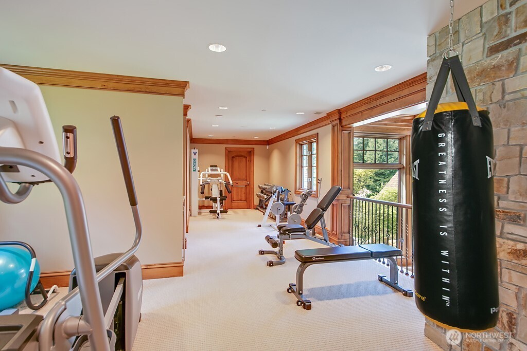 11211 Wachusett Road , Woodway, WA 98020