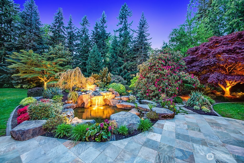 11211 Wachusett Road , Woodway, WA 98020