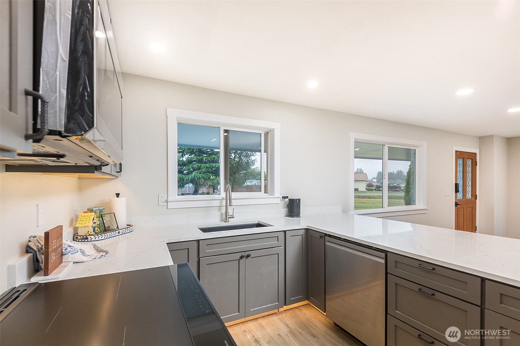 11 Stone Road , Sequim, WA 98382