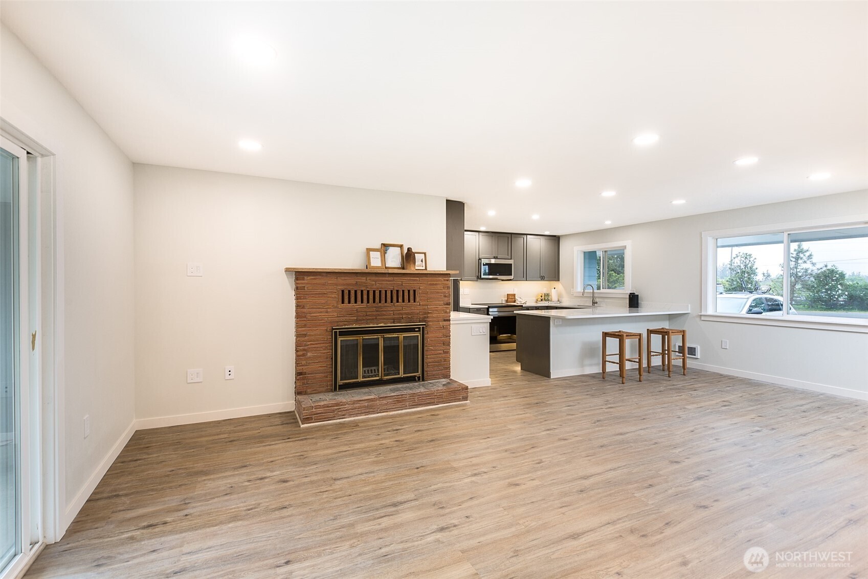 11 Stone Road , Sequim, WA 98382