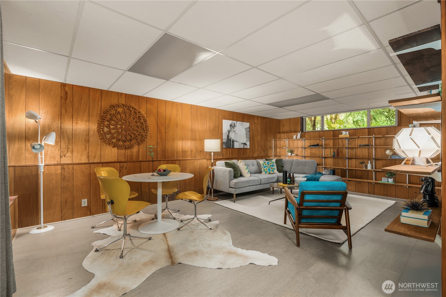 19207 40th Place NE, Lake Forest Park, WA 98155