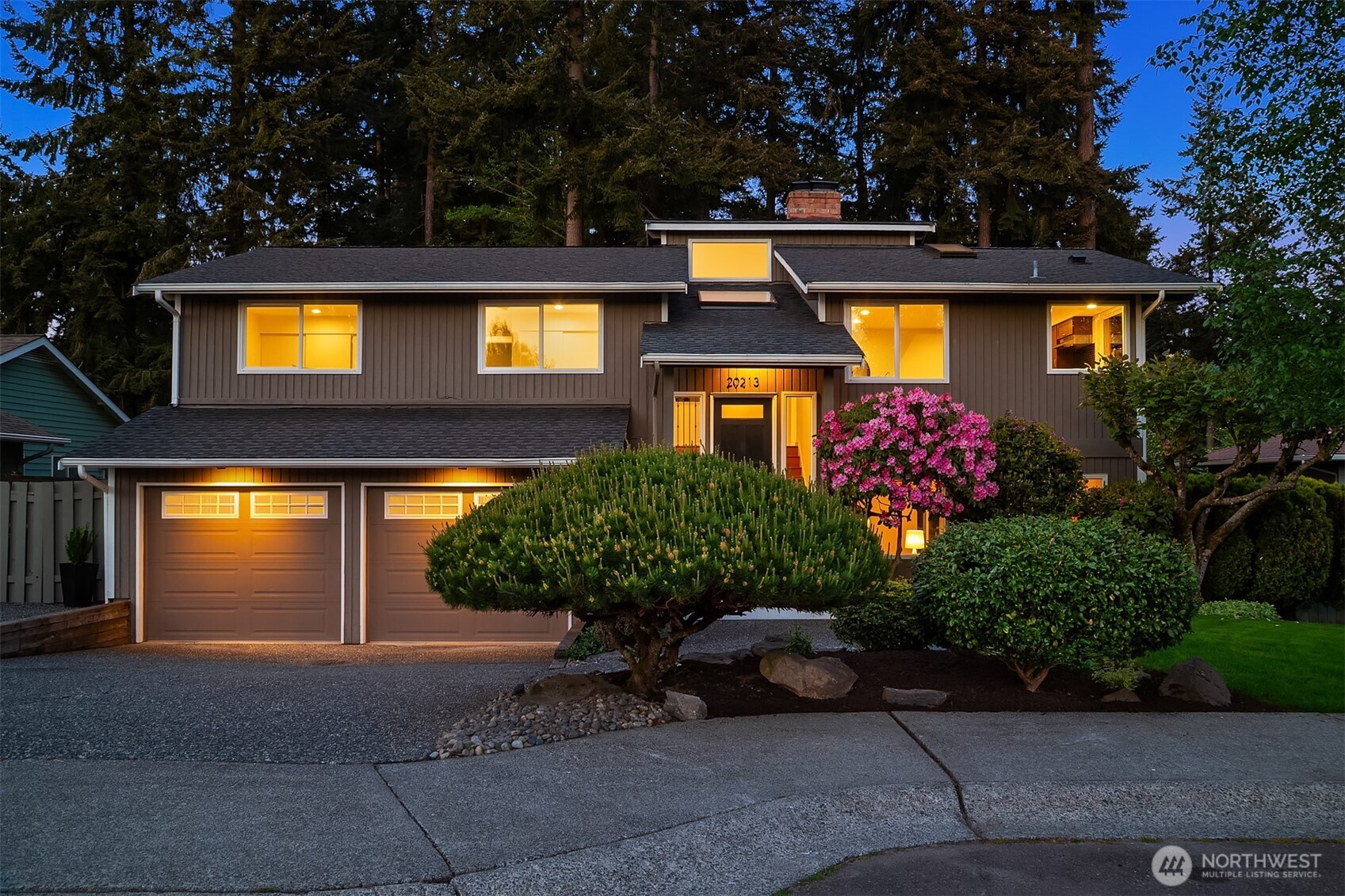 20213 84th Place W, Edmonds, WA 98026
