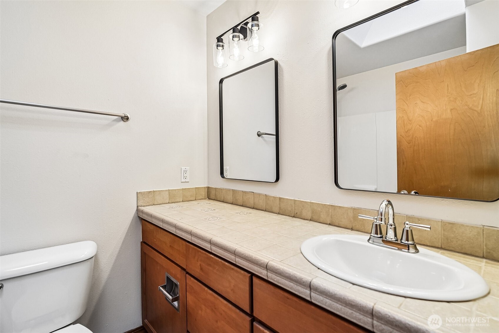 4530 5th Drive SE, Everett, WA 98203-2149