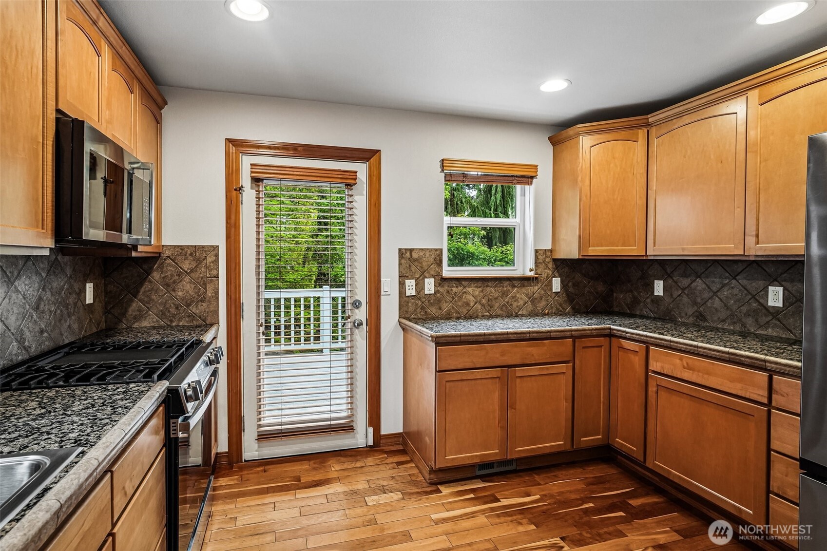 4530 5th Drive SE, Everett, WA 98203-2149