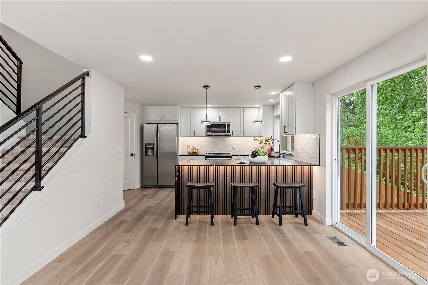 6118 Cushman Avenue , Tacoma, WA 98408
