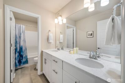 216 178th Street SE, Bothell, WA 98012-5288 - Photo 32