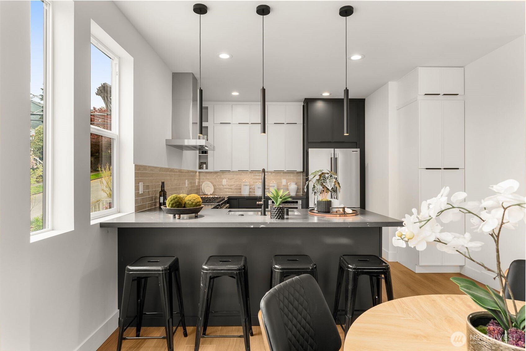 358 N 74th Street , Seattle, WA 98103