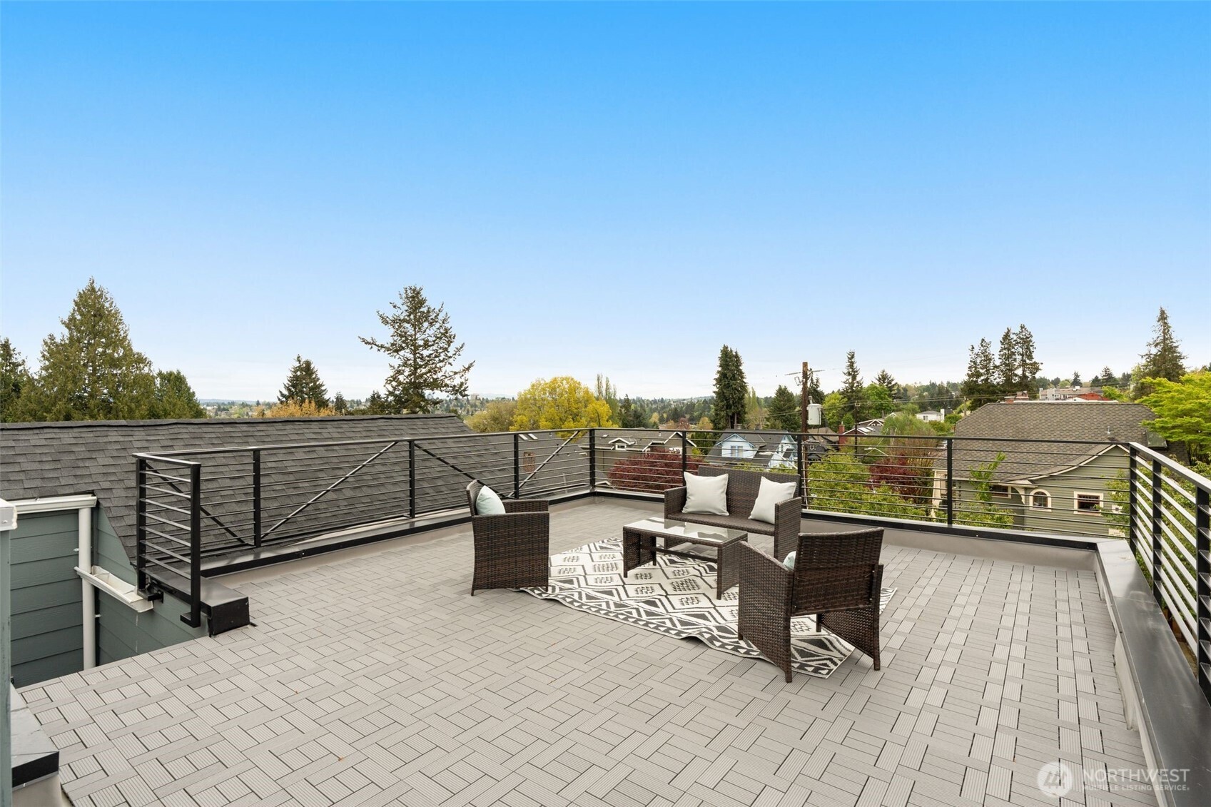 358 N 74th Street , Seattle, WA 98103