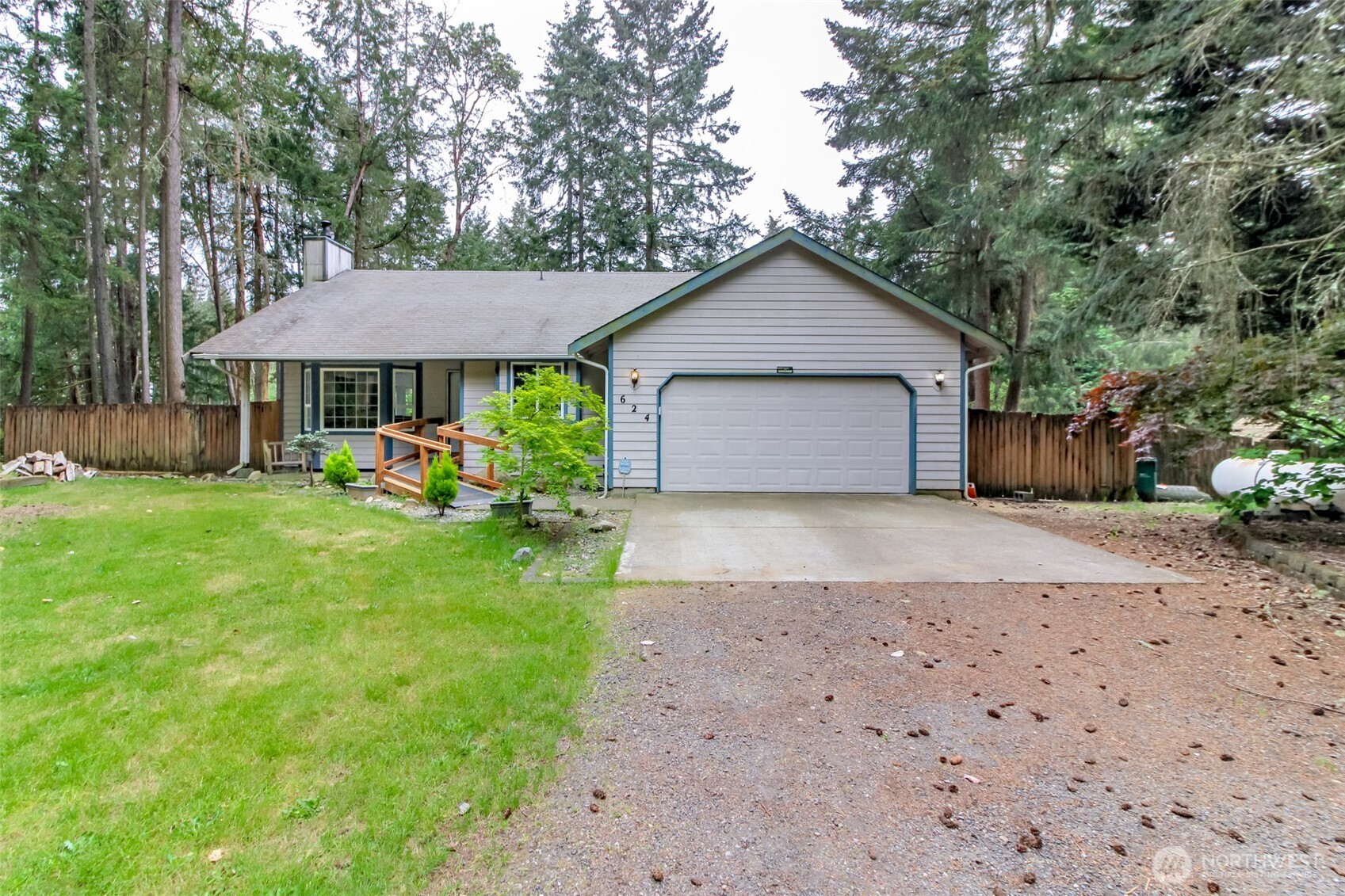 624 SE Pine Road , Port Orchard, WA 98367
