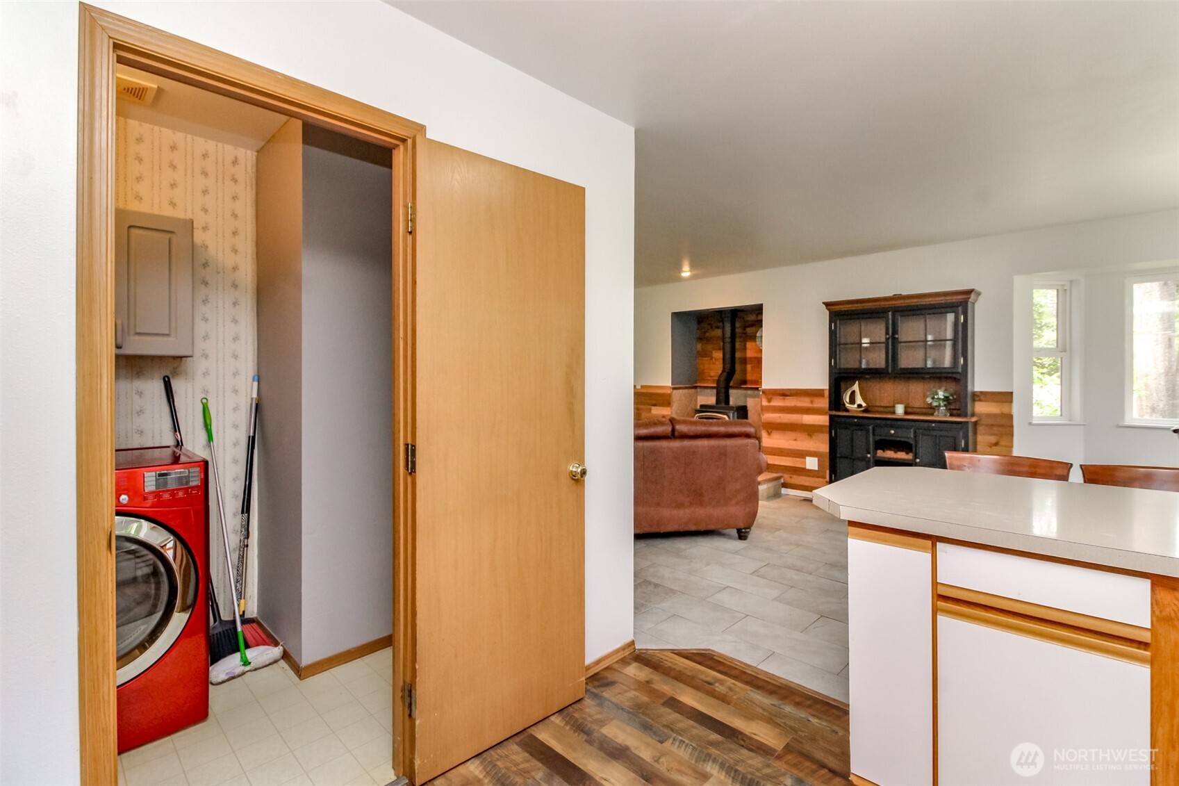 624 SE Pine Road , Port Orchard, WA 98367