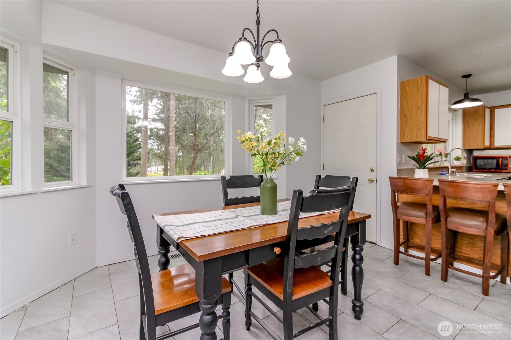 624 SE Pine Road , Port Orchard, WA 98367