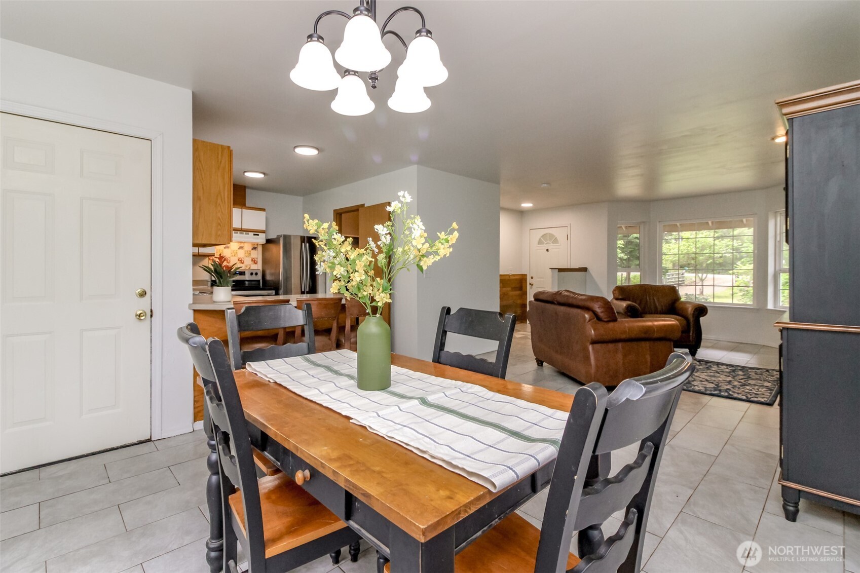 624 SE Pine Road , Port Orchard, WA 98367